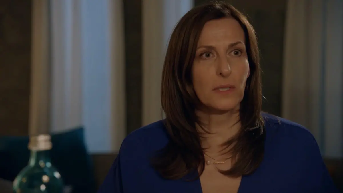GZSZ-Folge Folge 8035 vom 30. Mai 2024 auf RTL+: Katrin in Sorge: Hat  Tobias einen Rückfall?