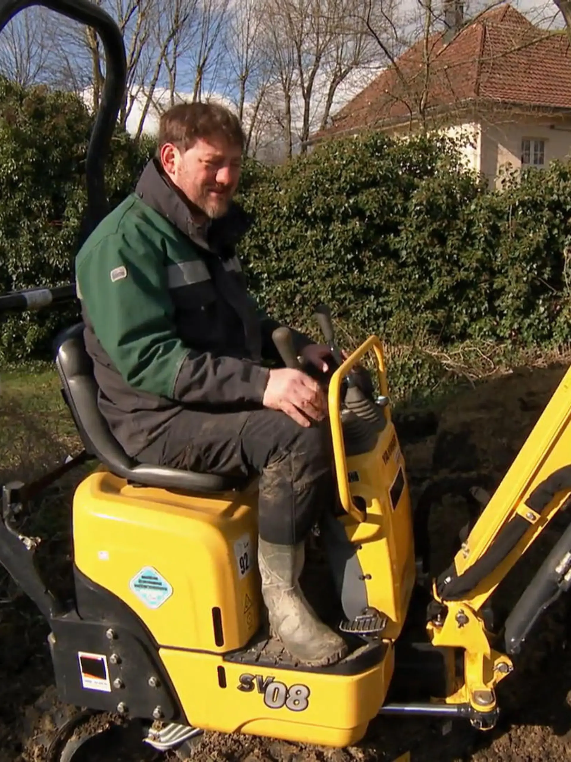 Bild zu: "Baggererfahrung - Andy ist der Mann für´s grobe"