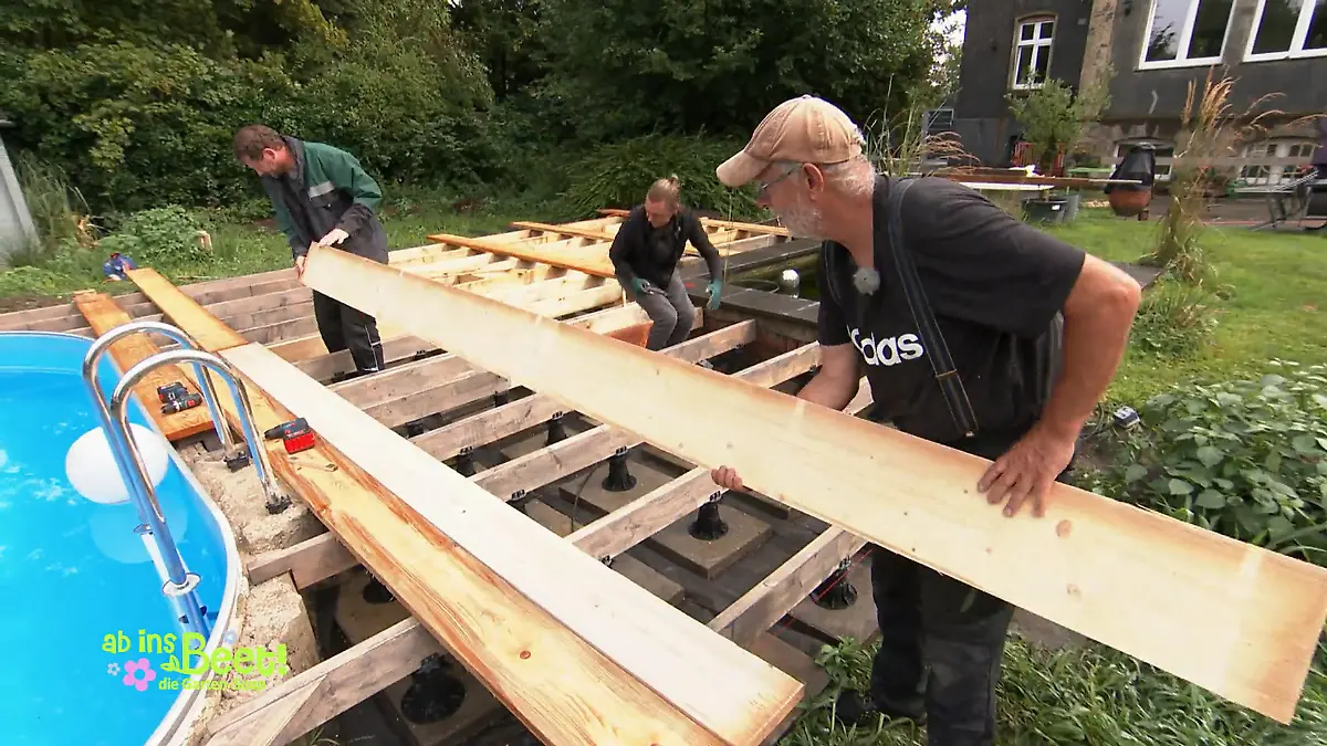 Andy hat genauen Plan für die Holz-Bohlen Alles gleichmäßig