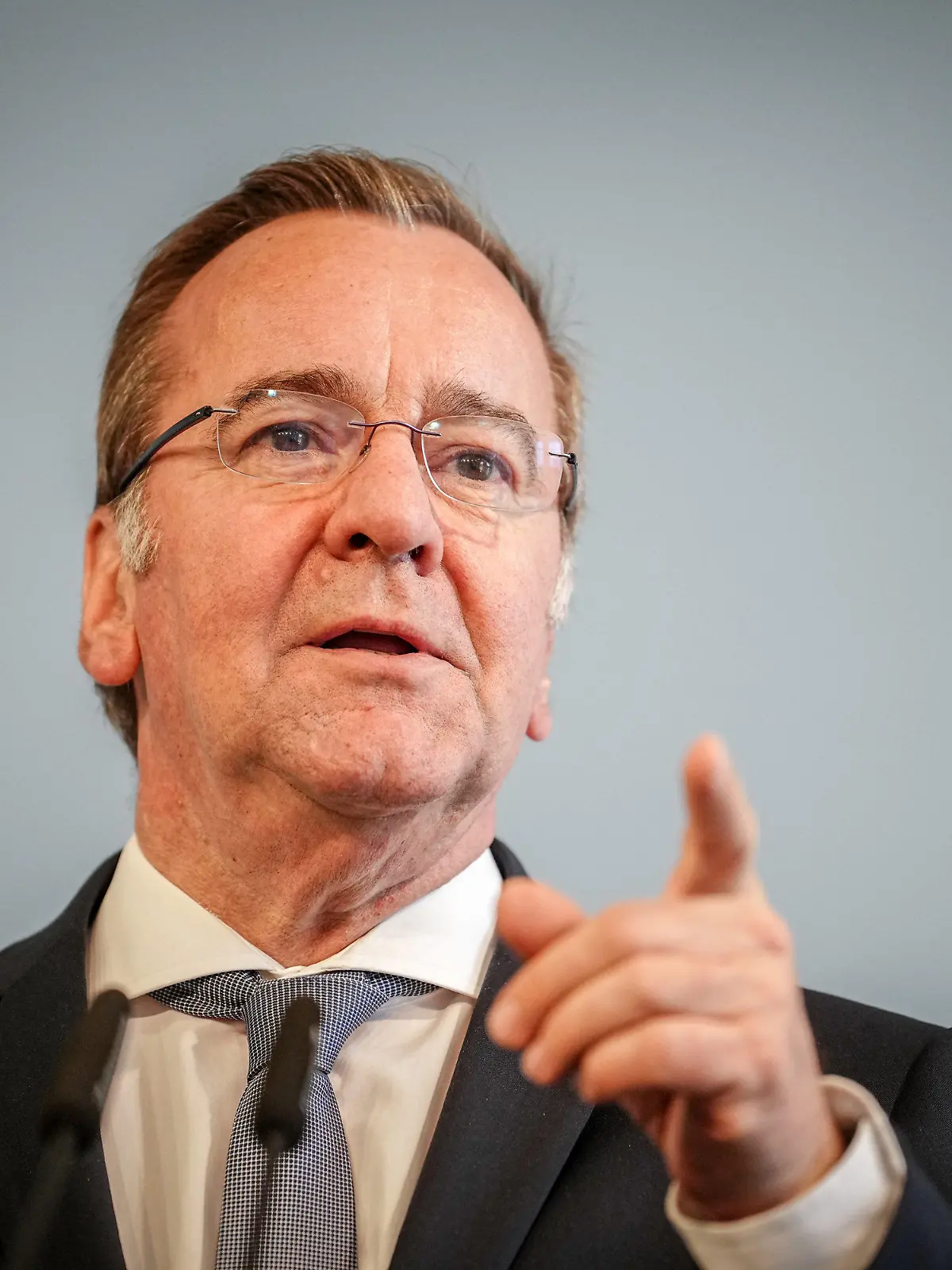 16.05.2024, Berlin: Bundesverteidigungsminister Boris Pistorius (SPD) gibt eine Pressekonferenz mit seinem litauischen Amtskollegen. (zu dpa: «Pistorius: «Habe immer noch großen Bock auf diesen Job»») Foto: Kay Nietfeld/dpa +++ dpa-Bildfunk +++