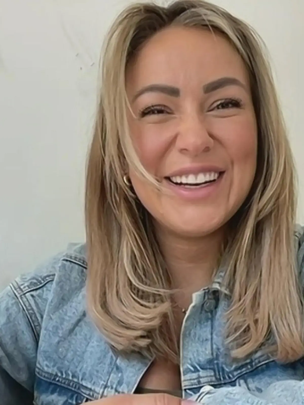 "Love Island"-Star Chethrin Schulze ist schwanger – und kommt auch in unserem Interview aus dem Strahlen gar nicht mehr heraus.