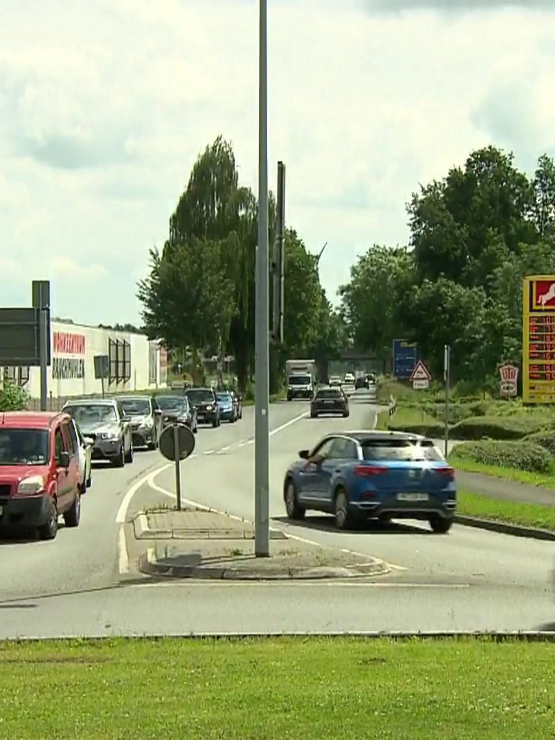 Bild zu: "Leben in der Grenz-Stadt "