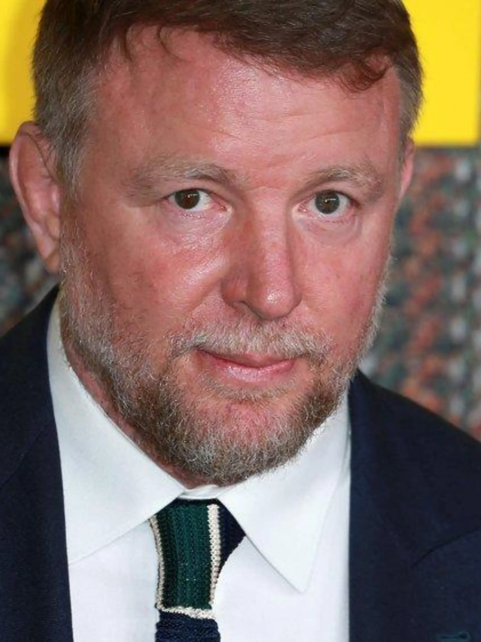 Offiziell: Kultregisseur Guy Ritchie dreht "Young Sherlock"-Serie
