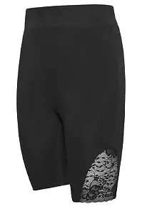 Yours Radlerhose mit Spitzeneinsatz