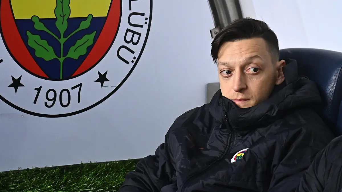 Mesut Ozil of Fenerbahce during the Turkish Super League football match between Fenerbahce and Trabzonspor at Ulker Stadium n Istanbul , Turkey on March 06 , 2022. (, Credit:Seskimphoto / Avalon
