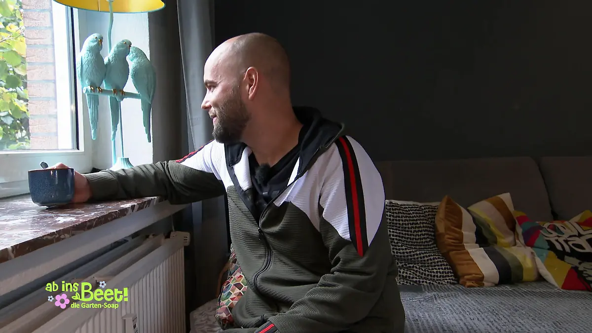 Kontrollfreak Dennis muss Arbeit abgeben Würde lieber mithelfen