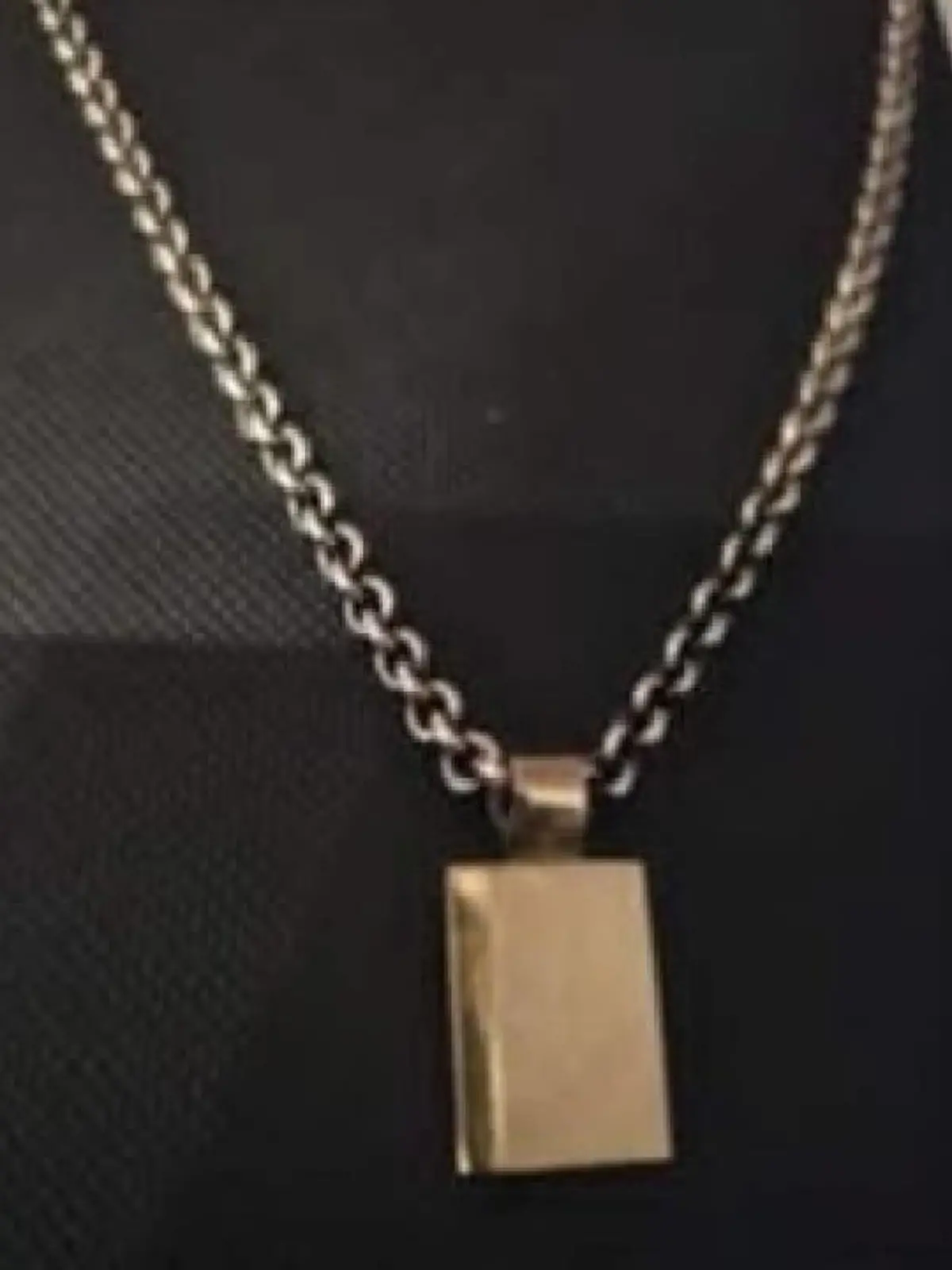 So sieht die eigens vom Vater geschmiedeten Kette des Elfjährigen aus.