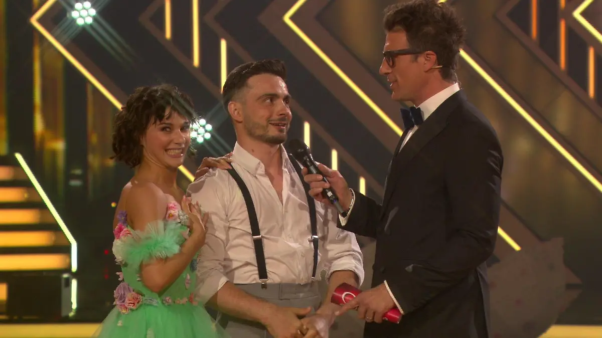 Anastasia Stan und ihr Verlobter Sergiu sind bei der Let's Dance Tour 2024 dabei
