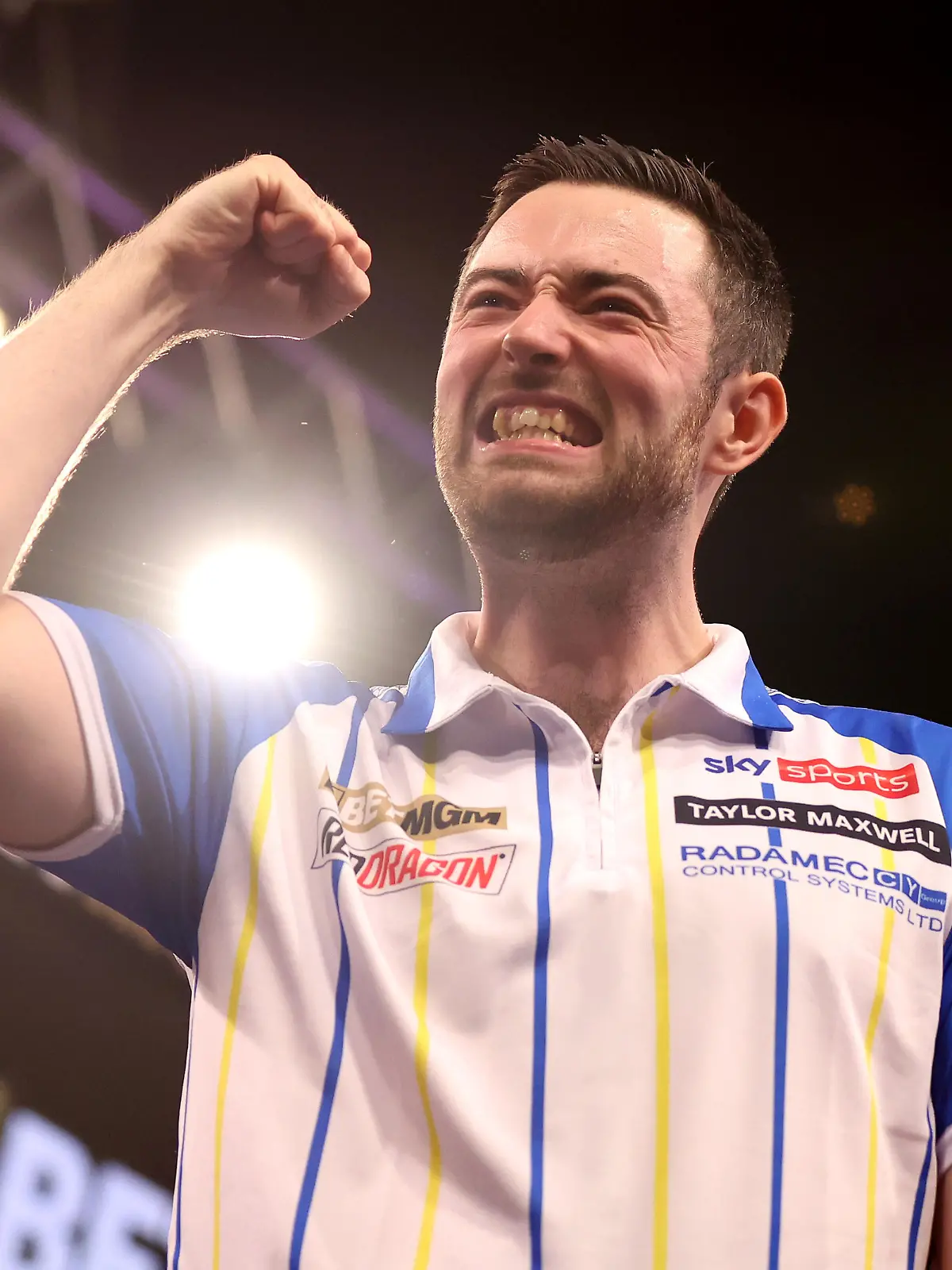 LEEDS, ENGLAND - MAY 09: Luke Humphries of England celebrates victory following the Final match between Luke Humphries of England and Michael van Gerwen of Netherlands on Night 15 of the 2024 BetMGM Premier League Darts at First Direct Arena on May 09, 2024 in Leeds, England. (Photo by George Wood/Getty Images)
