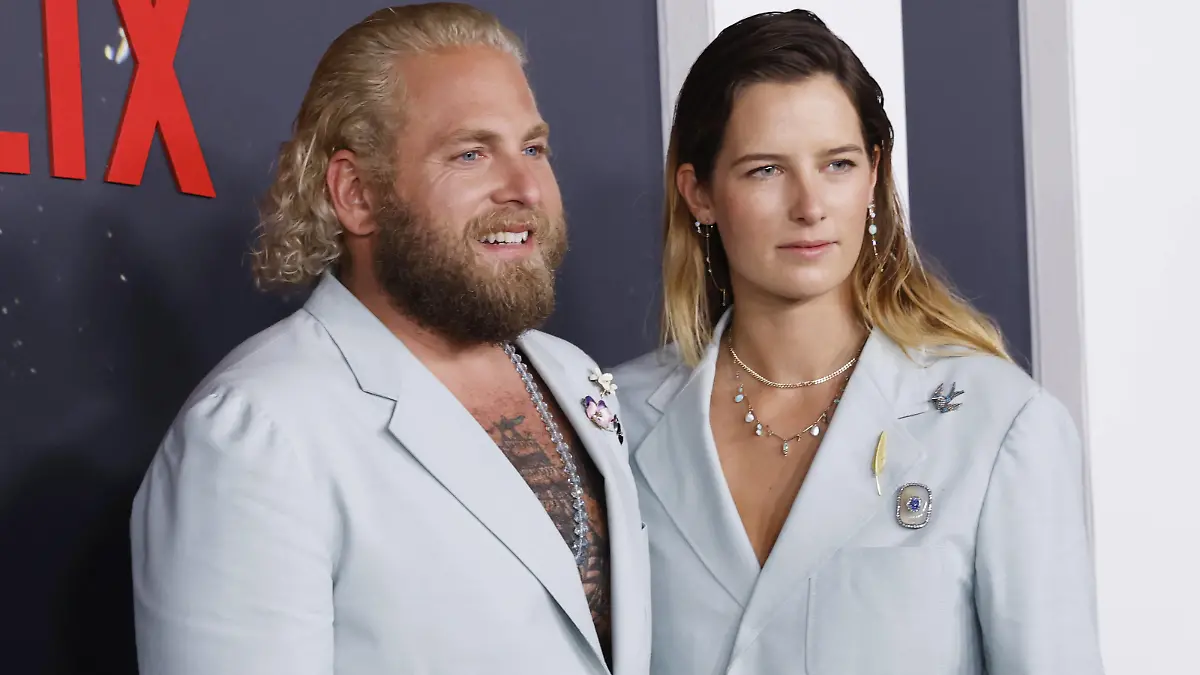  Jonah Hill and Sarah Brady arrive on the red carpet at the world premiere of Netflix s Don t Look Up on Sunday, December 05, 2021 in New York City. PUBLICATIONxINxGERxSUIxAUTxHUNxONLY NYP20211205162 JohnxAngelillo