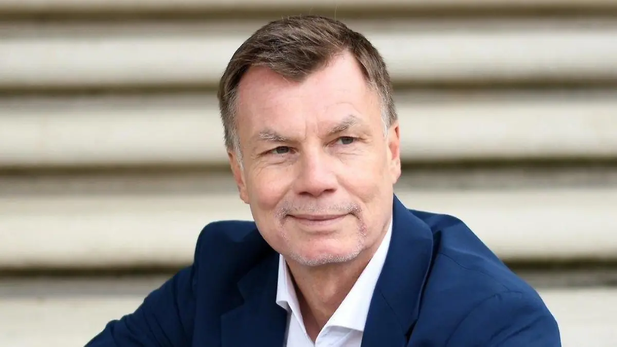 "RTL EM-Studio": Thomas Helmer ersetzt Stefan Kuntz