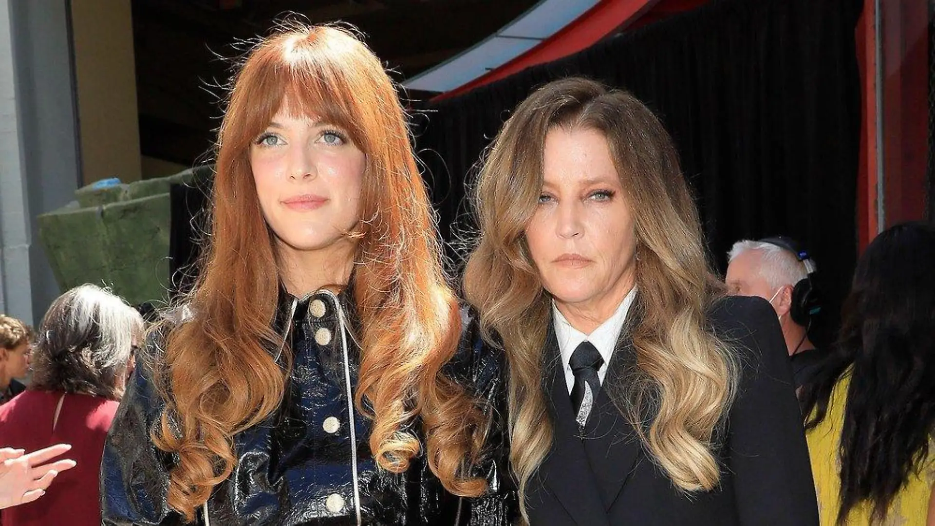 Lisa Marie Presleys Memoiren: Riley Keough zeigt Cover und Titel