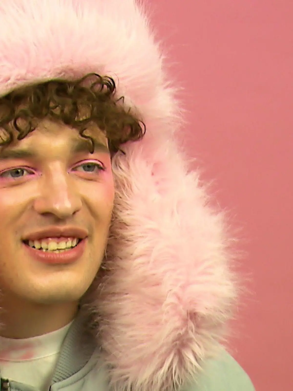 Bild zu: "Wie geht's Nemo eigentlich nach dem ESC-Sieg?"