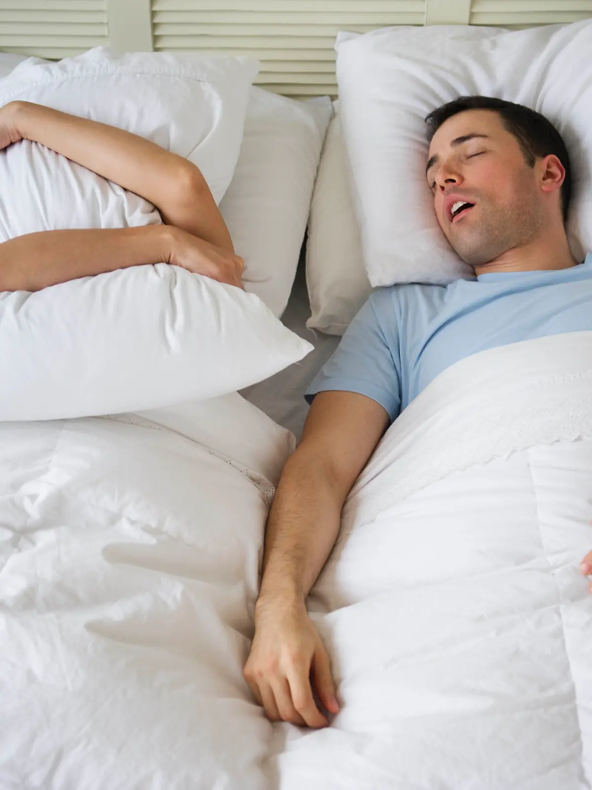 Bild zu: "Dieser simple Bett-Trick könnte eure Ehe retten!"