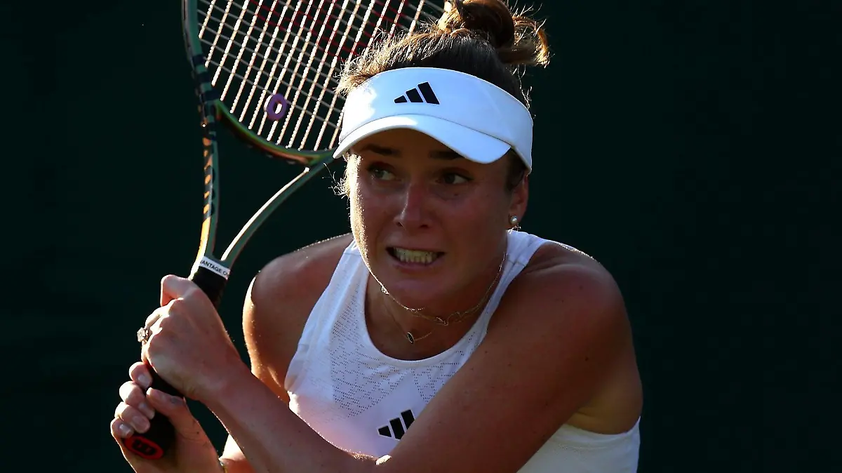 Mandatory Credit: Photo by Ella Ling/Shutterstock 13995924ed Elina Svitolina in action during their match against Sofia Kenin Wimbledon Tennis Championships, Day 5, The All England Lawn Tennis and Croquet Club, London, UK - 07 Jul 2023 Wimbledon Tennis Championships, Day 5, The All England Lawn Tennis and Croquet Club, London, UK - 07 Jul 2023 PUBLICATIONxINxGERxSUIxAUTxHUNxGRExMLTxCYPxROUxBULxUAExKSAxONLY Copyright: xEllaxLing/Shutterstockx 13995924ed