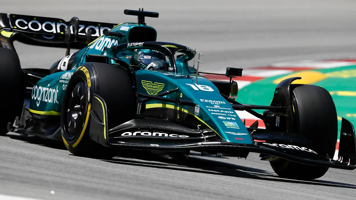  Formula 1 2022: Spanish GP CIRCUIT DE BARCELONA-CATALUNYA, SPAIN - MAY 20: Lance Stroll, Aston Martin AMR22 during the Spanish GP at Circuit de Barcelona-Catalunya on Friday May 20, 2022 in Barcelona, Spain. Photo by Carl Bingham / LAT Images Images PUBLICATIONxINxGERxSUIxAUTxHUNxONLY GP2206_120737_31I9727