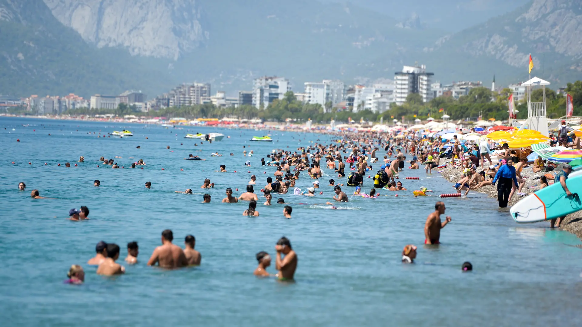 So schön hätte der Urlaub werden können - stattdessen muss die Gruppe direkt wieder abreisen