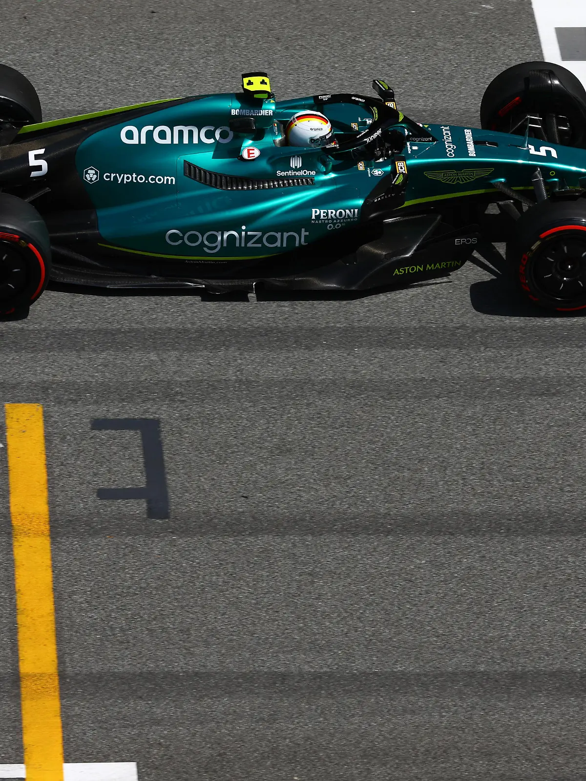 BARCELONA, SPAIN - MAY 20: Sebastian Vettel of Germany driving the (5) Aston Martin AMR22 Mercedes on track during practice ahead of the F1 Grand Prix of Spain at Circuit de Barcelona-Catalunya on May 20, 2022 in Barcelona, Spain. (Photo by Mark Thompson/Getty Images)