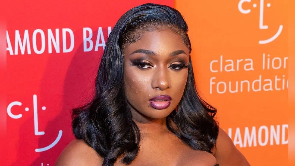 Nach KI-Sextape: Megan Thee Stallion bricht auf Bühne in Tränen aus