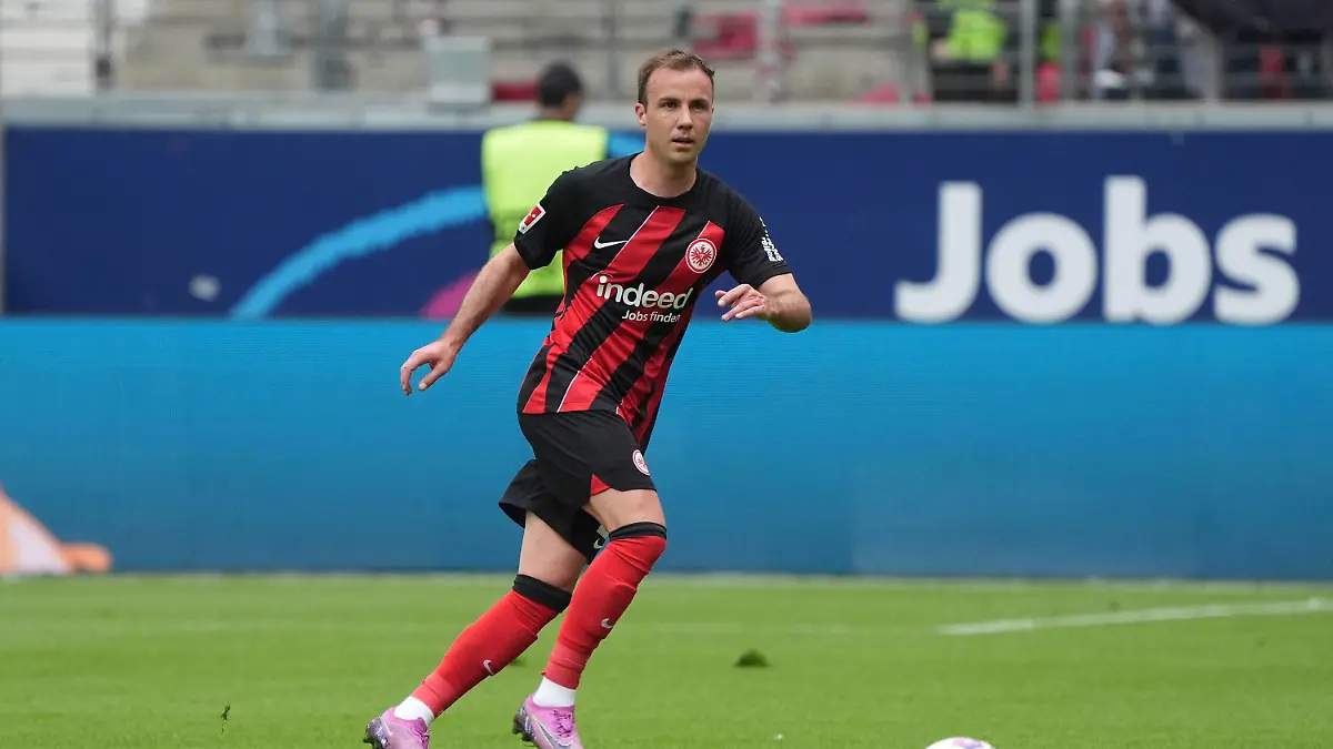 Mario Götze Eintracht Frankfurt - Frankfurt 18.05.2024: Eintracht Frankfurt vs. RB Leipzig, Deutsche Bank Park, Bundesliga, 34. Spieltag *** Mario Götze Eintracht Frankfurt Frankfurt 18 05 2024 Eintracht Frankfurt vs RB Leipzig, Deutsche Bank Park, Bundesliga, Matchday 34