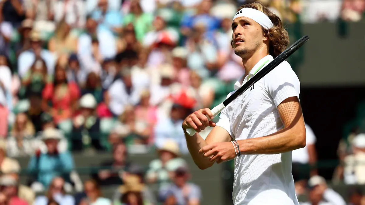 Mandatory Credit: Photo by Simon Dael/Shutterstock 13995920by Alexander Zverev celebrates victory in his first round match Wimbledon Tennis Championships, Day 4, The All England Lawn Tennis and Croquet Club, London, UK - 06 Jul 2023 Wimbledon Tennis Championships, Day 4, The All England Lawn Tennis and Croquet Club, London, UK - 06 Jul 2023 PUBLICATIONxINxGERxSUIxAUTxHUNxGRExMLTxCYPxROUxBULxUAExKSAxONLY Copyright: xSimonxDael/Shutterstockx 13995920by