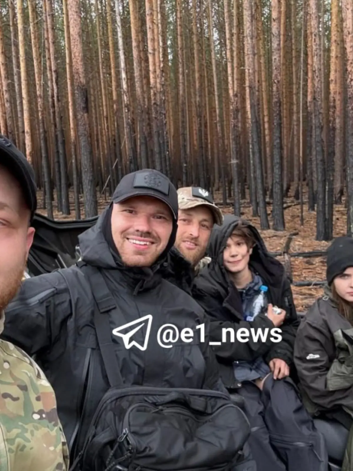 Kinder verliefen sich in Russland im Wald