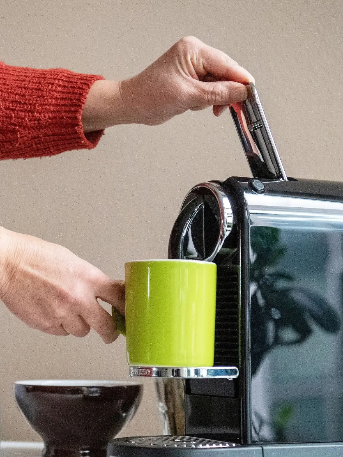 Die Kaffeepause im Büro ist nicht zwangsläufig versichert.