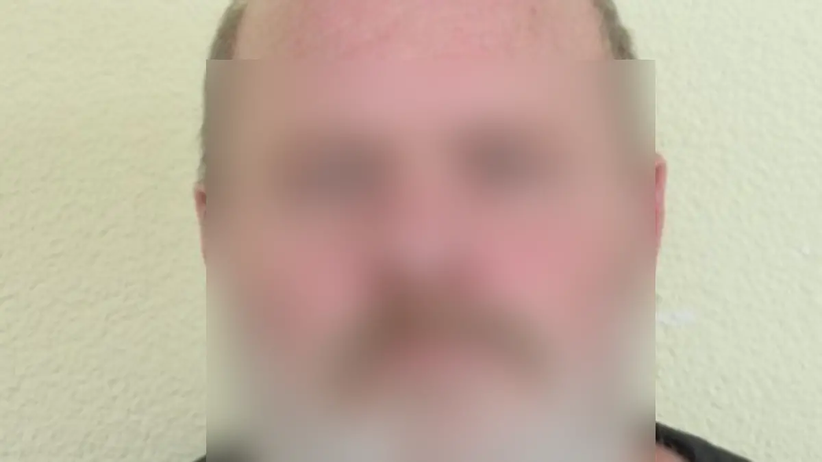 Die Polizei sucht nach diesem Mann. Zudem bittet die Polizei derzeit darum, im Großraum Haina/Kloster keine Anhalter mitzunehmen.