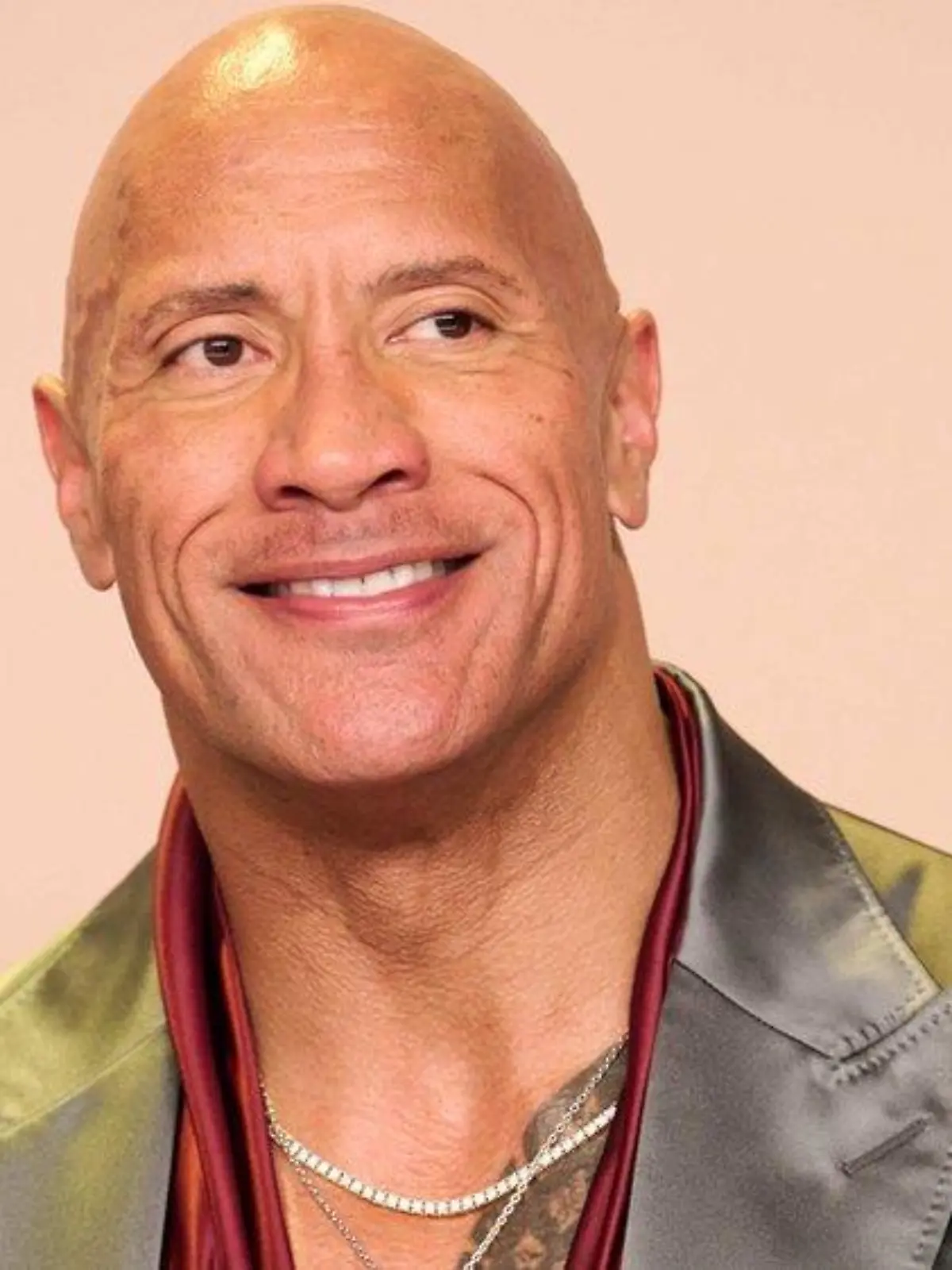 Dwayne "The Rock" Johnson wird am Filmset vermöbelt und verletzt sich