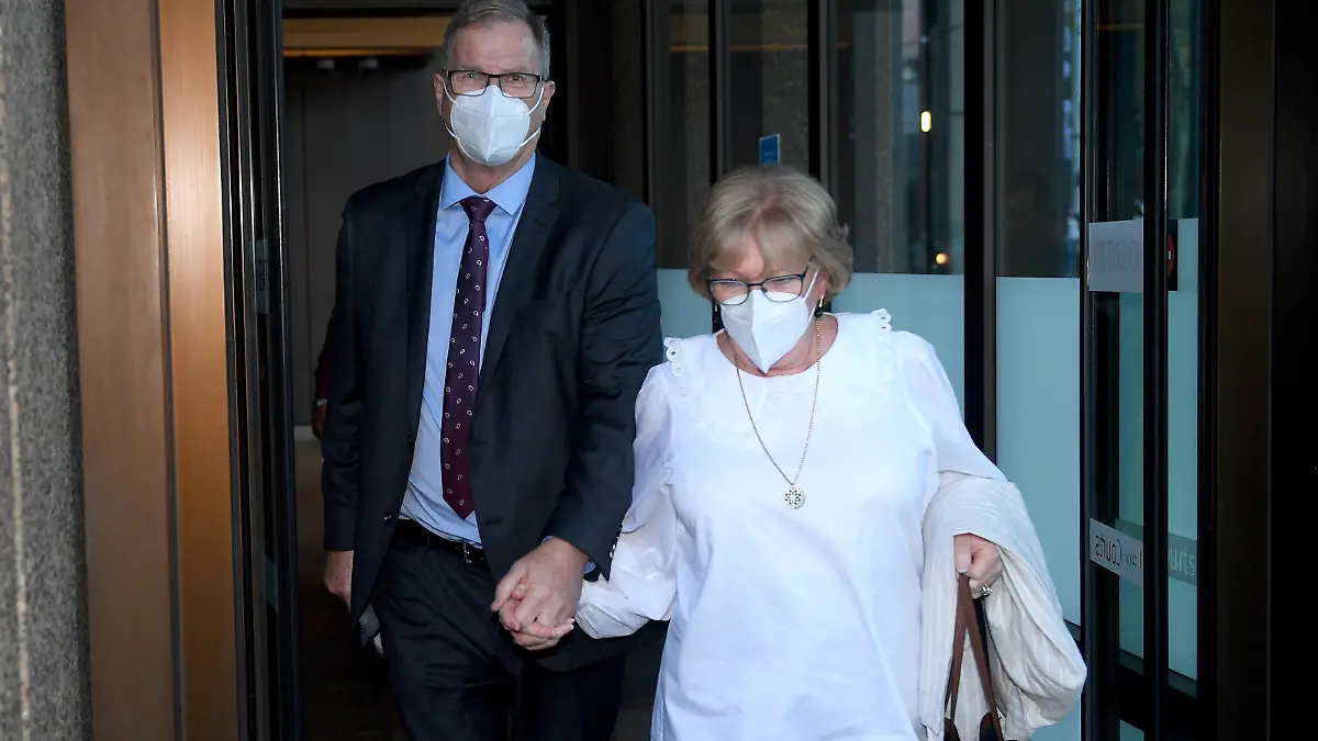 CHRIS DAWSON COURT, Greg Simms, the brother of Lynette Dawson, leaves the Supreme Court of New South Wales in Sydney, Tuesday, May 17, 2022. Chris Dawson, 73, a former Newtown Jets rugby league player, has pleaded not guilty to murdering his wife in January 1982. ACHTUNG: NUR REDAKTIONELLE NUTZUNG, KEINE ARCHIVIERUNG UND KEINE BUCHNUTZUNG SYDNEY NSW AUSTRALIA PUBLICATIONxINxGERxSUIxAUTxONLY Copyright: xDANxHIMBRECHTSx 20220517001660071712
