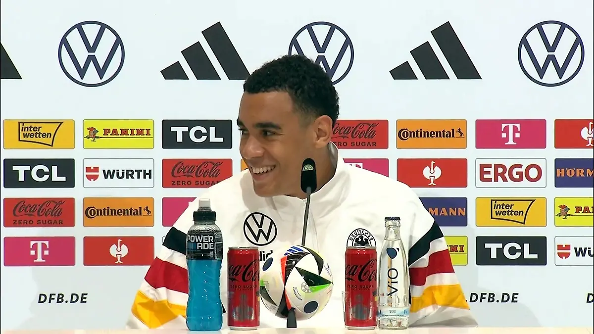 Wirtz und Musiala witzeln über ihr besonderes Verhältnis Gute Stimmung auf der DFB-PK