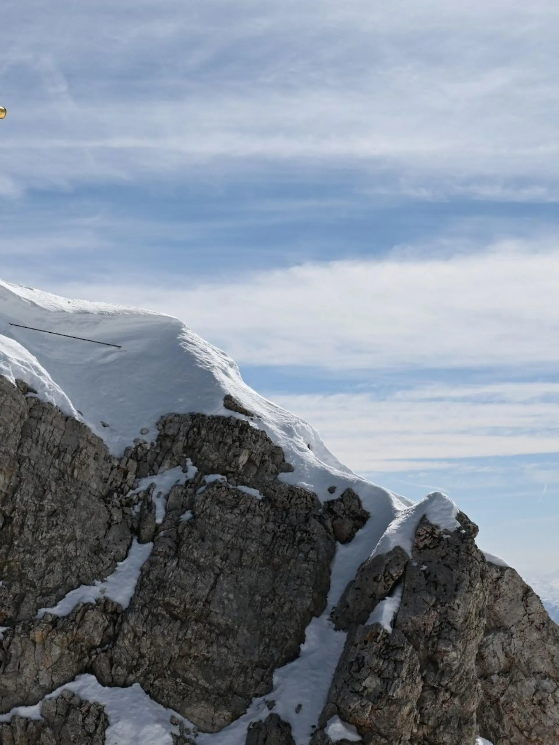 Bild zu: "Bergsteiger (34) rutscht von Zugspitze in den Tod"