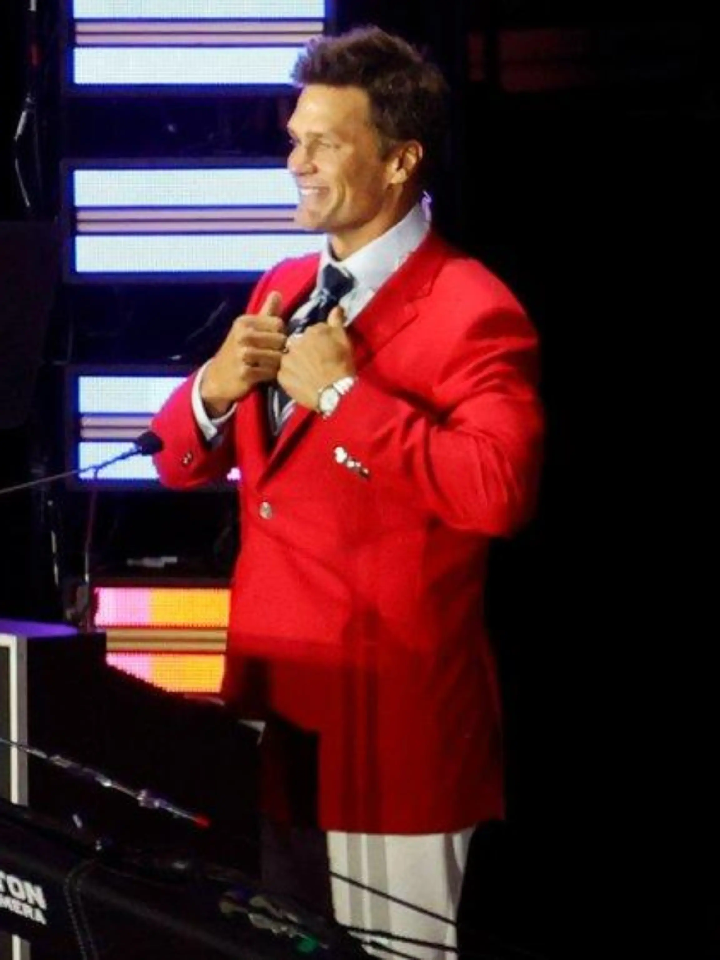 Tom Brady feierlich in Hall of Fame der Patriots aufgenommen