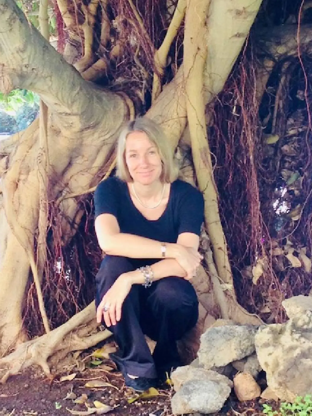 Cornelia (52) leidet sehr unter ihren mentalen Problemen. Ein Assistenzhund würde ihr im Alltag helfen. Deswegen sammelt sie nun Spenden via GoFundMe.