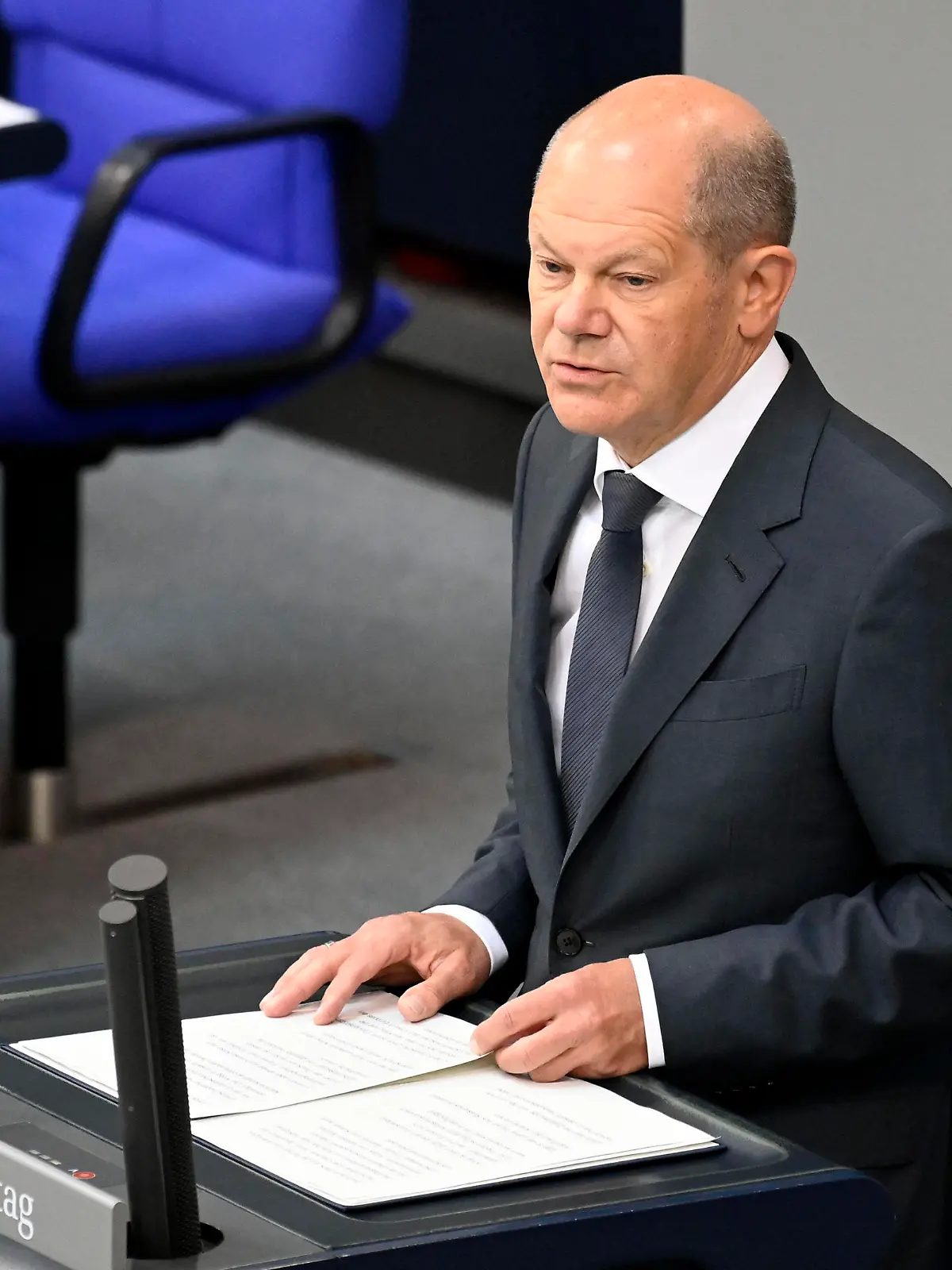  Olaf Scholz in der 37. Sitzung des Deutschen Bundestages im Reichstagsgebäude. Berlin, 19.05.2022 *** Olaf Scholz in the 37 session of the German Bundestag in the Reichstag building Berlin, 19 05 2022 Foto:xF.xKernx/xFuturexImage