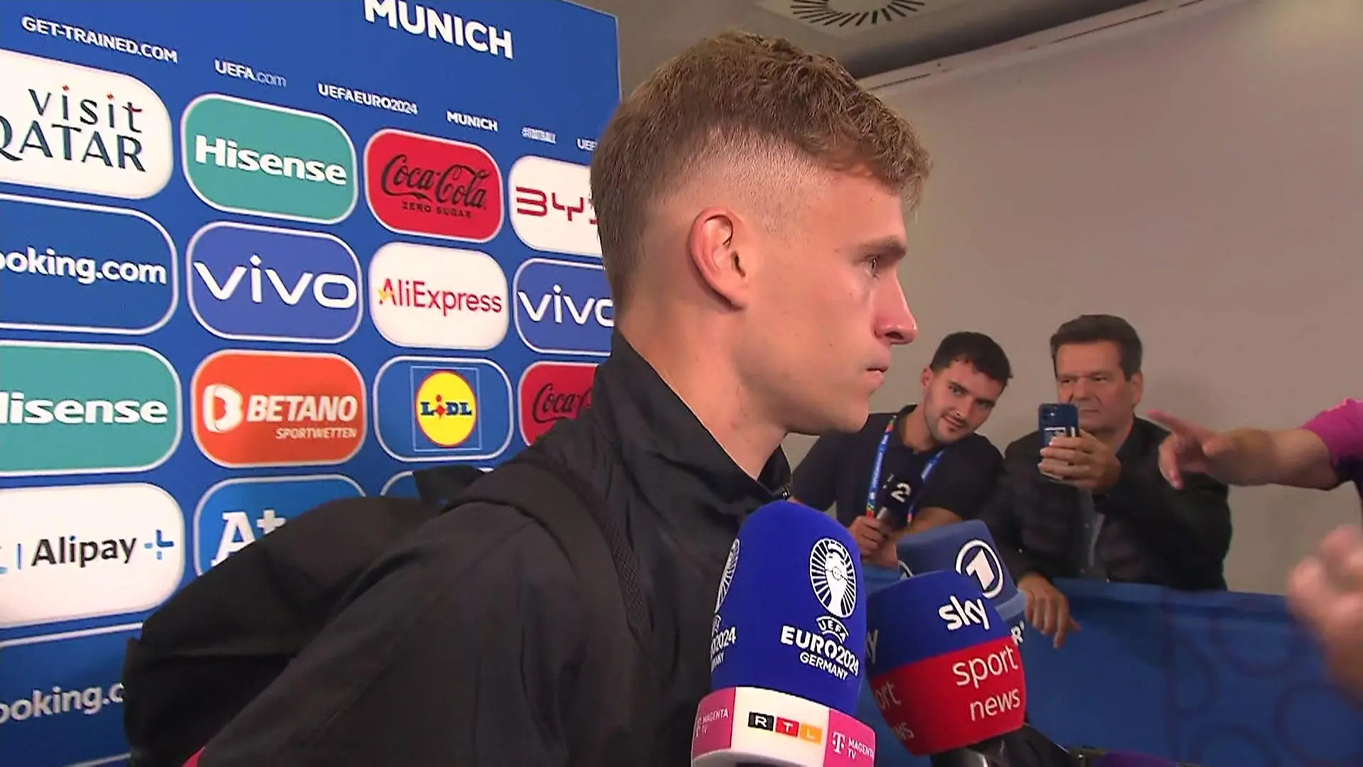 Bayern-Star Kimmich analysiert den Auftaktsieg 5:1 gegen die Schotten