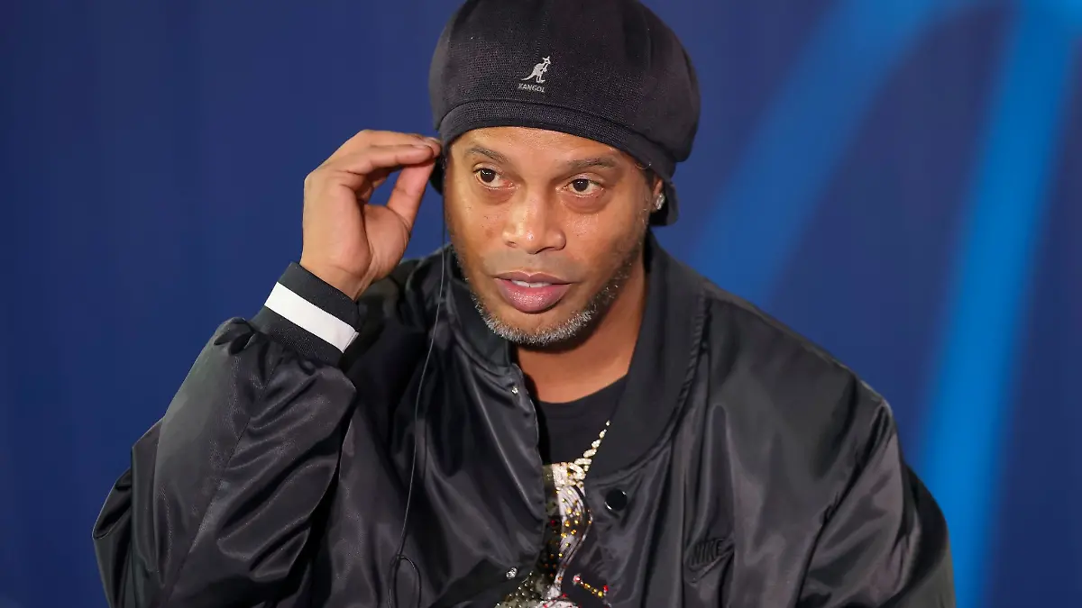Ronaldinho ärgert sich über Brasiliens Nationalmannschaft.