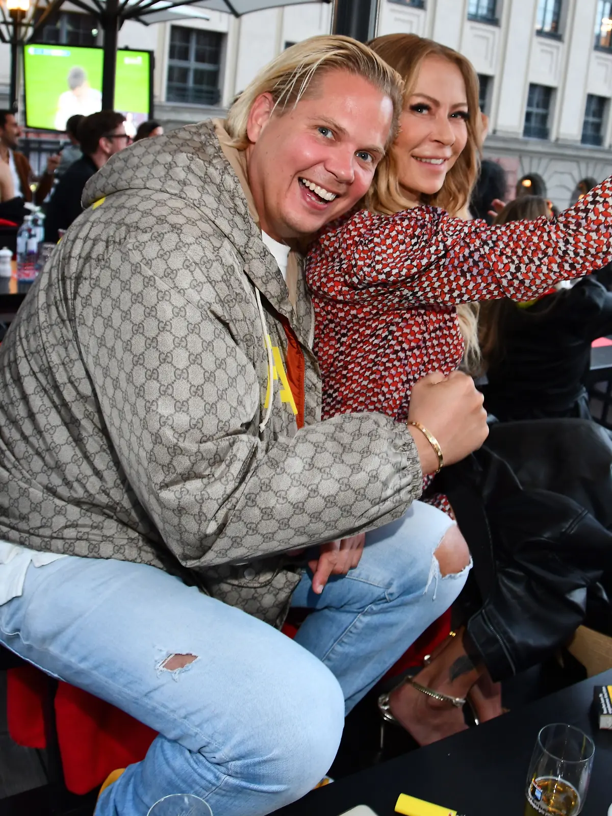 Benjamin Wenzel und Jenny Elvers.bei Public Viewing im Telegraphenamt, Berlin