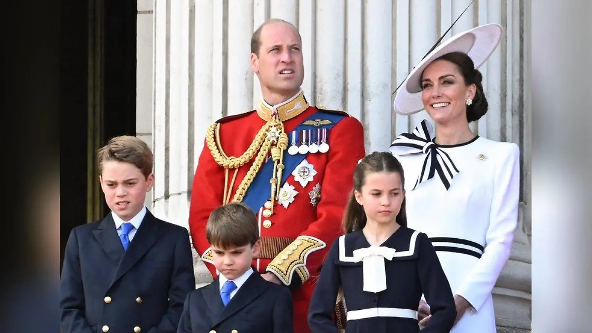 Prinz William und Prinzessin Kate mit ihren Kindern Prinz George (l.), Prinz Louis und Prinzessin Charlotte.