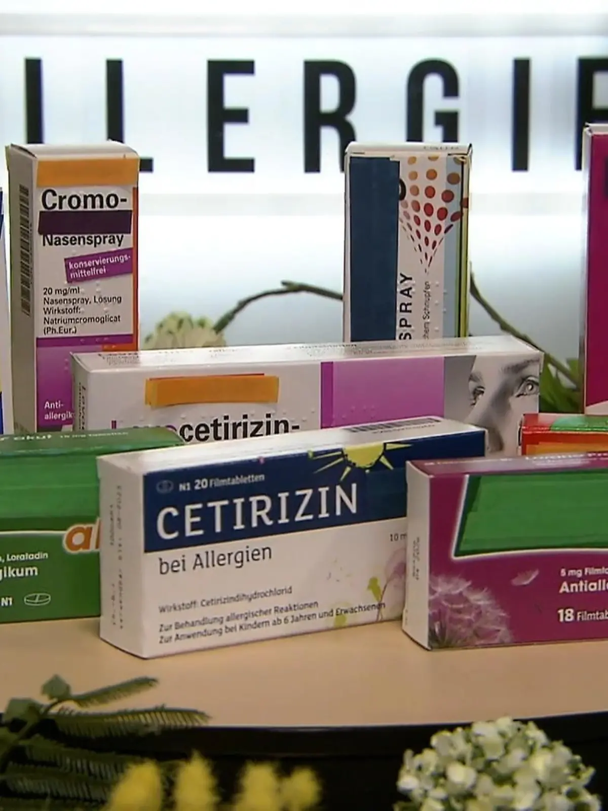 Bild zu: "Heuschnupfen-ABC: Cetirizin, Loratadin, Desloratadin – welcher Wirkstoff hilft am besten?"