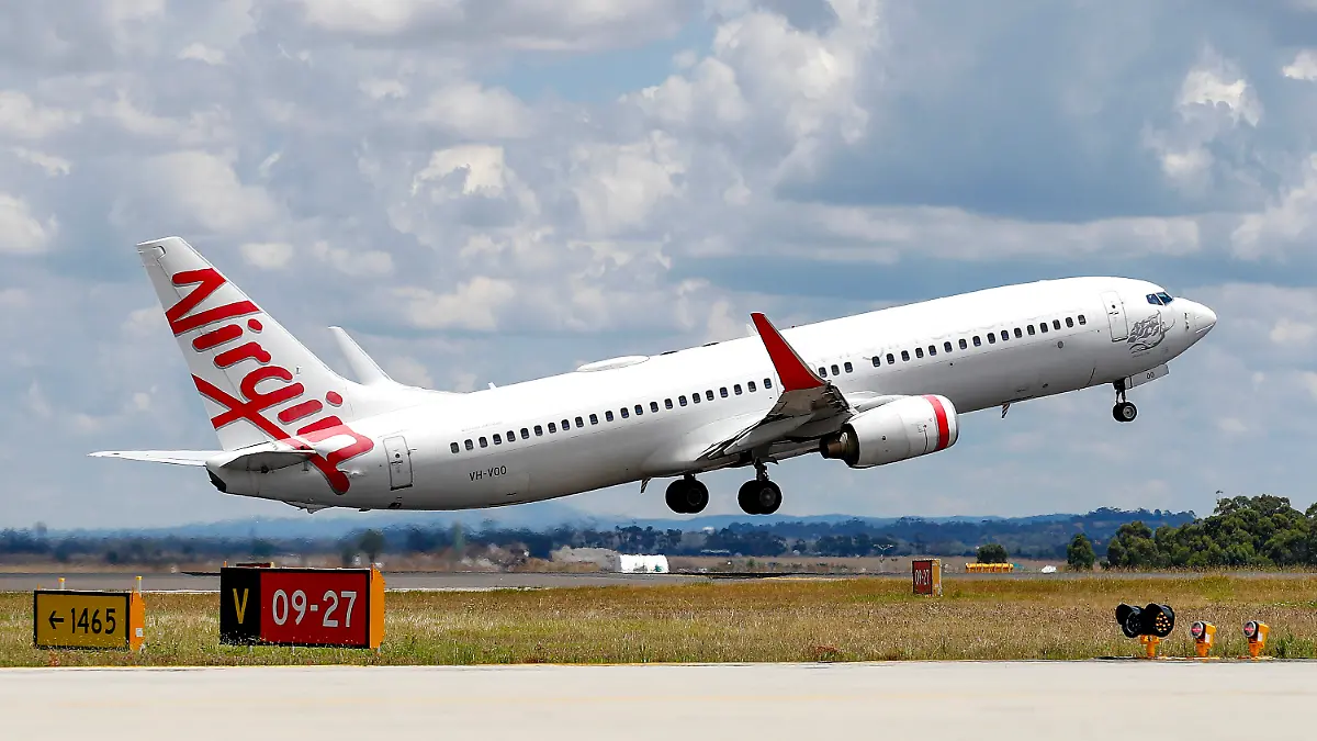 Ein Flugzeug der Virgin Australia musste außerplanmäßig landen, nachdem ein Triebwerk in Brand geraten war. 