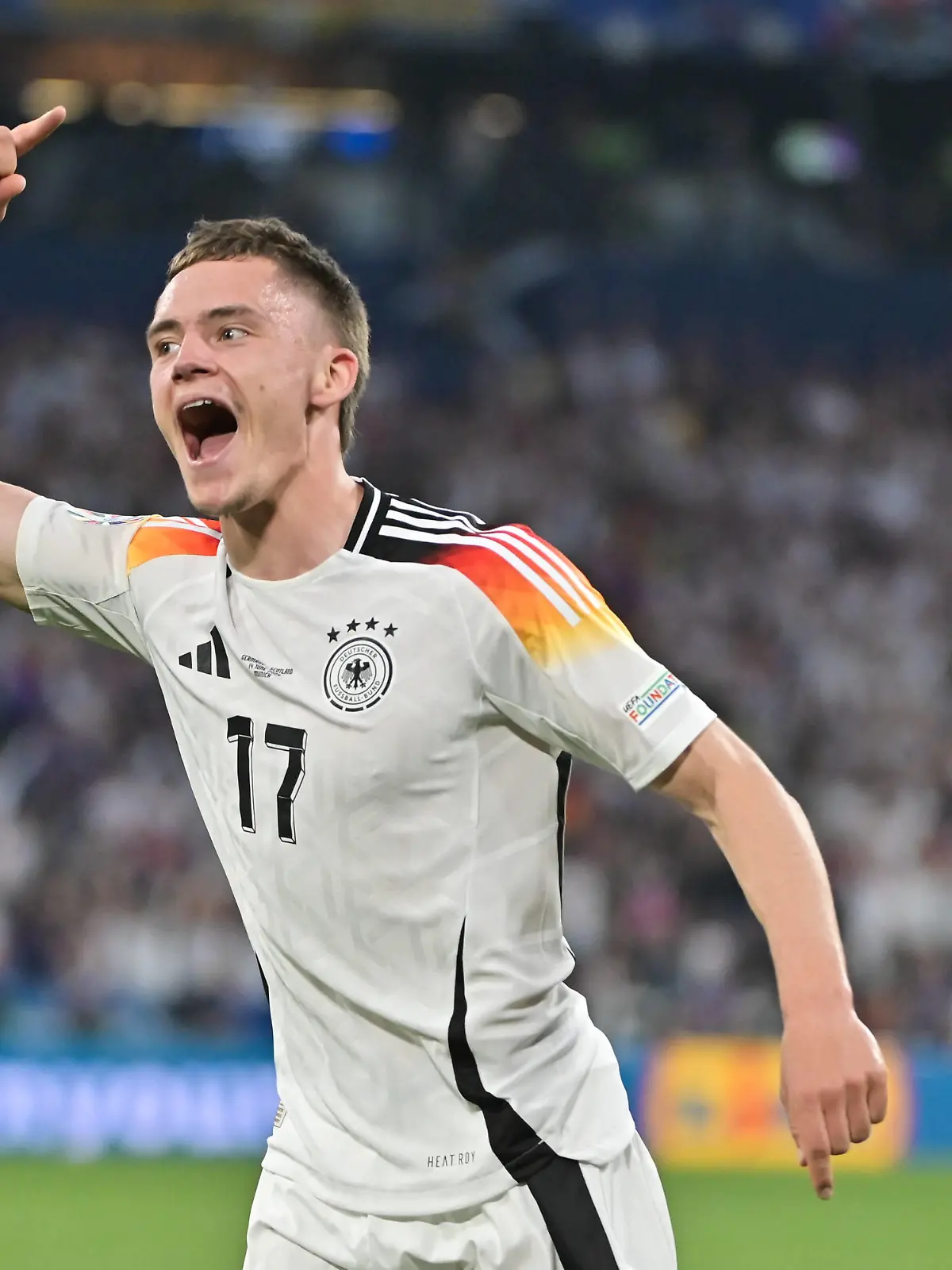 Bild zeigt: Torjubel Deutschland, Florian Wirtz 17, Deutschland, 14.06.2024, München, Fussball, Europameisterschaft, Deutschland - Schottland, EVENT REGULATIONS PROHIBIT ANY USE OF PHOTOGRAPHS AS IMAGE SEQUENCES AND/OR QUASI-VIDEO. *** Picture shows goal celebration Germany, Florian Wirtz 17, Germany , 14 06 2024, Munich, Soccer, European Championship, Germany Scotland, EVENT REGULATIONS PROHIBIT ANY USE OF PHOTOGRAPHS AS IMAGE SEQUENCES AND OR QUASI VIDEO xklx