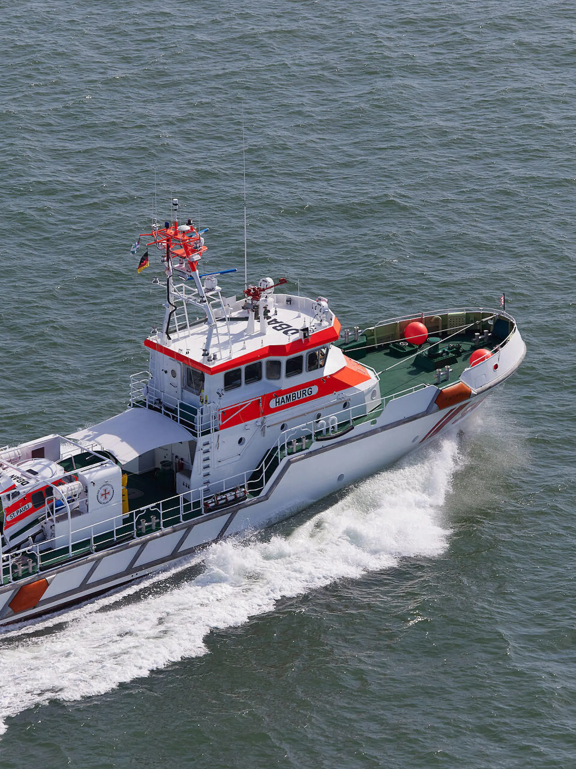 Seenotrettungskreuzer HAMBURG der Deutschen Gesellschaft zur Rettung Schiffbrüchiger (Die Seenotretter – DGzRS)