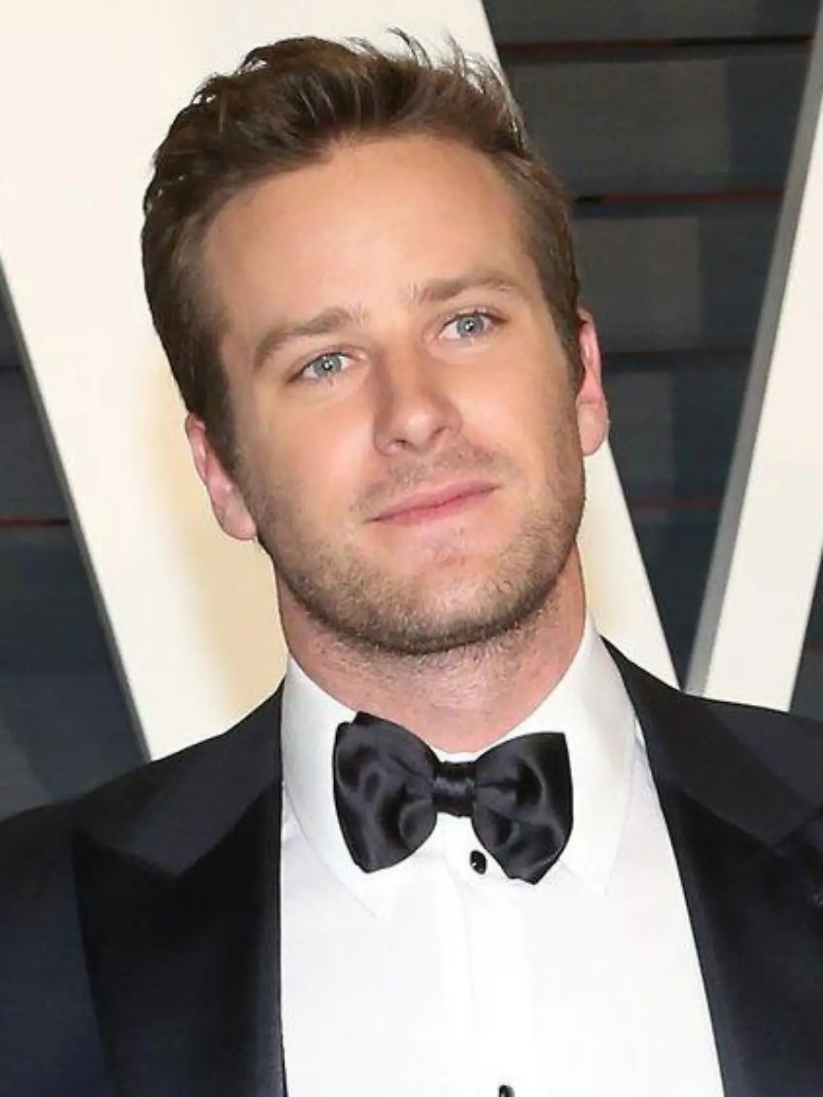 Armie Hammer bezeichnet Kannibalismus-Vorwürfe als verrückt