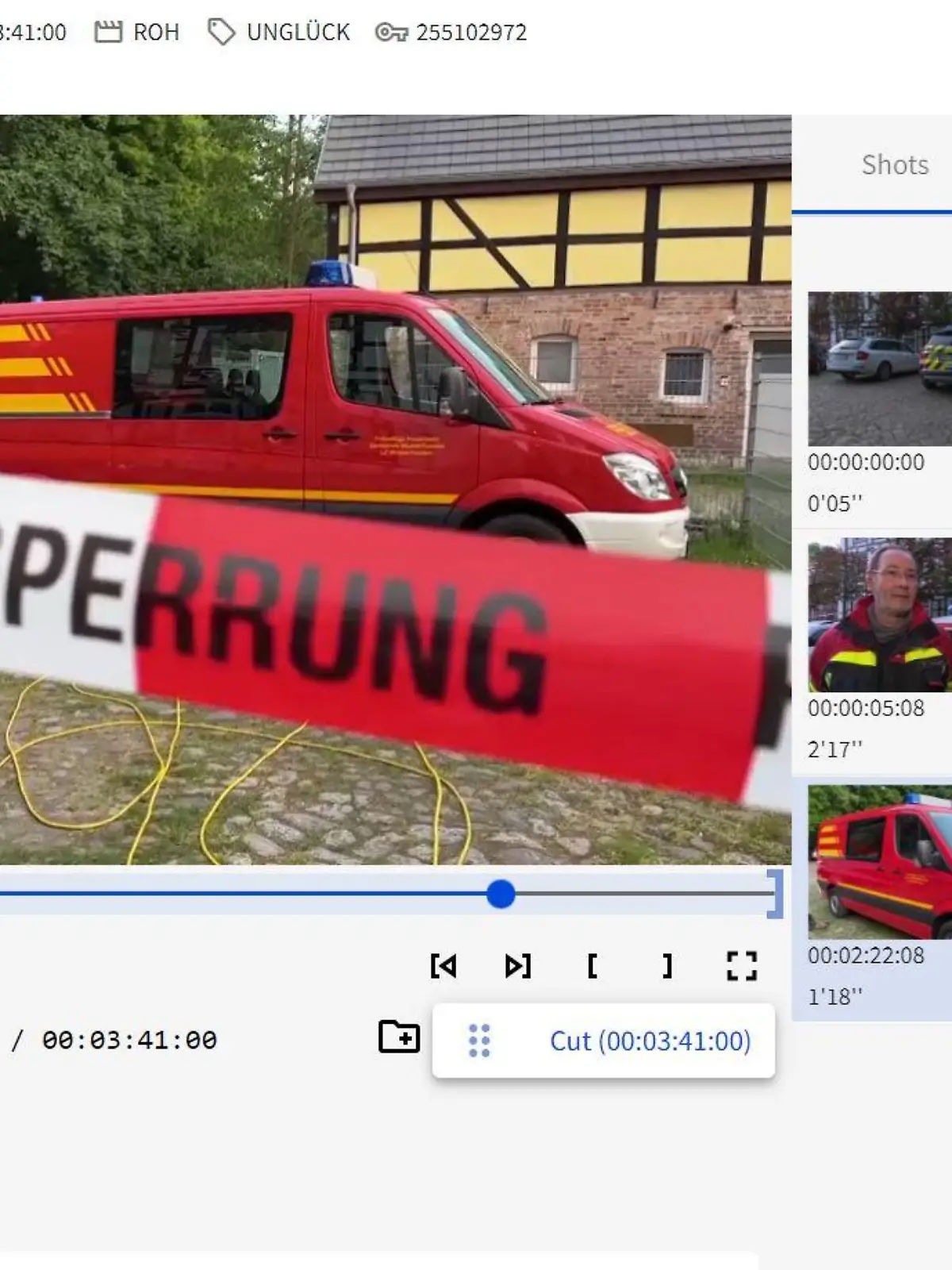 Drama am Badesee in Wusterhausen (Brandenburg): Als Rettungskräfte die Fünfjährige fanden, kam bereits jede Hilfe zu spät.