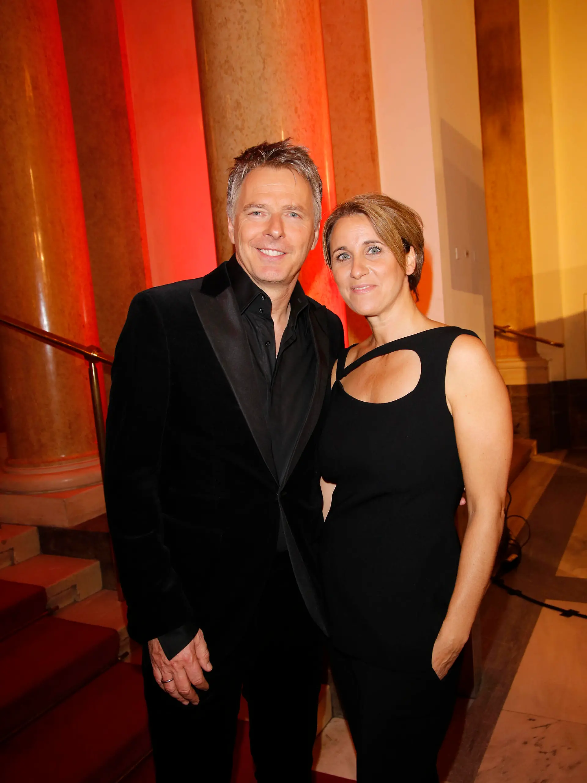 Jörg Pilawa und Frau Irina auf dem Roten Teppich der ROMY Gala 2017 in der Wiener Hofburg in Wien am 22.04.2017 *** Jörg Pilawa and wife Irina on the Red Carpet of the ROMY Gala 2017 at the Vienna Hofburg in Vienna on 22 04 2017. Copyright: xEventpressxGolejewskix