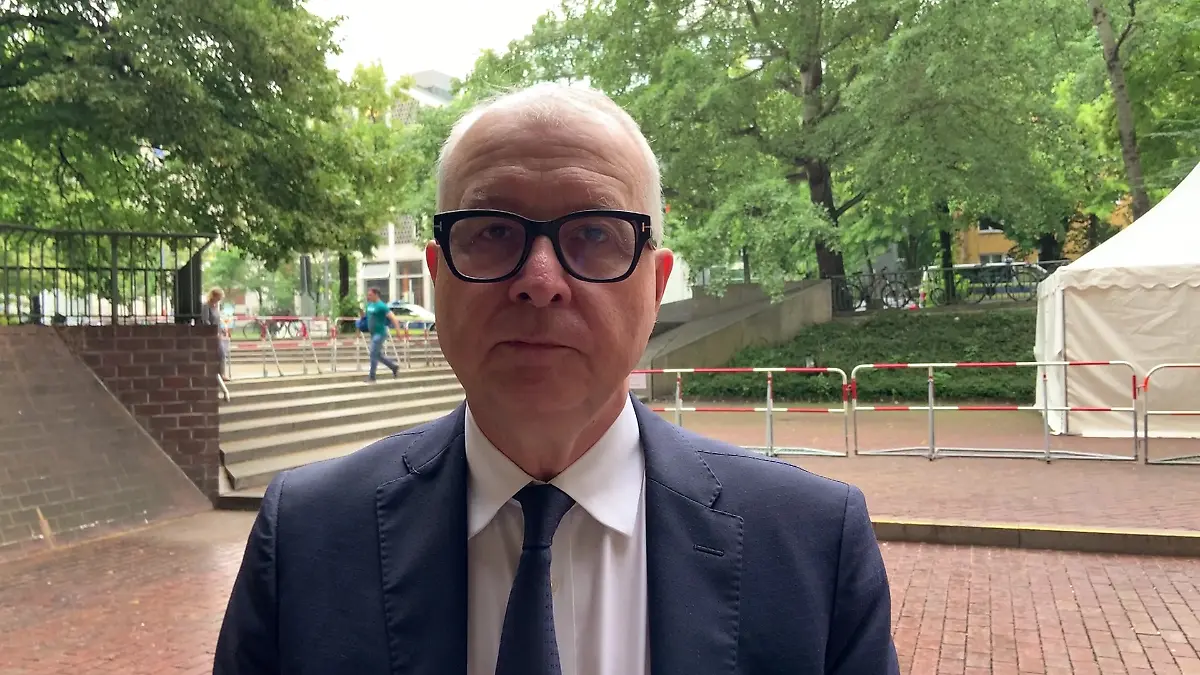Boatengs Pressesprecher Thomas Knipp im RTL-Gespräch