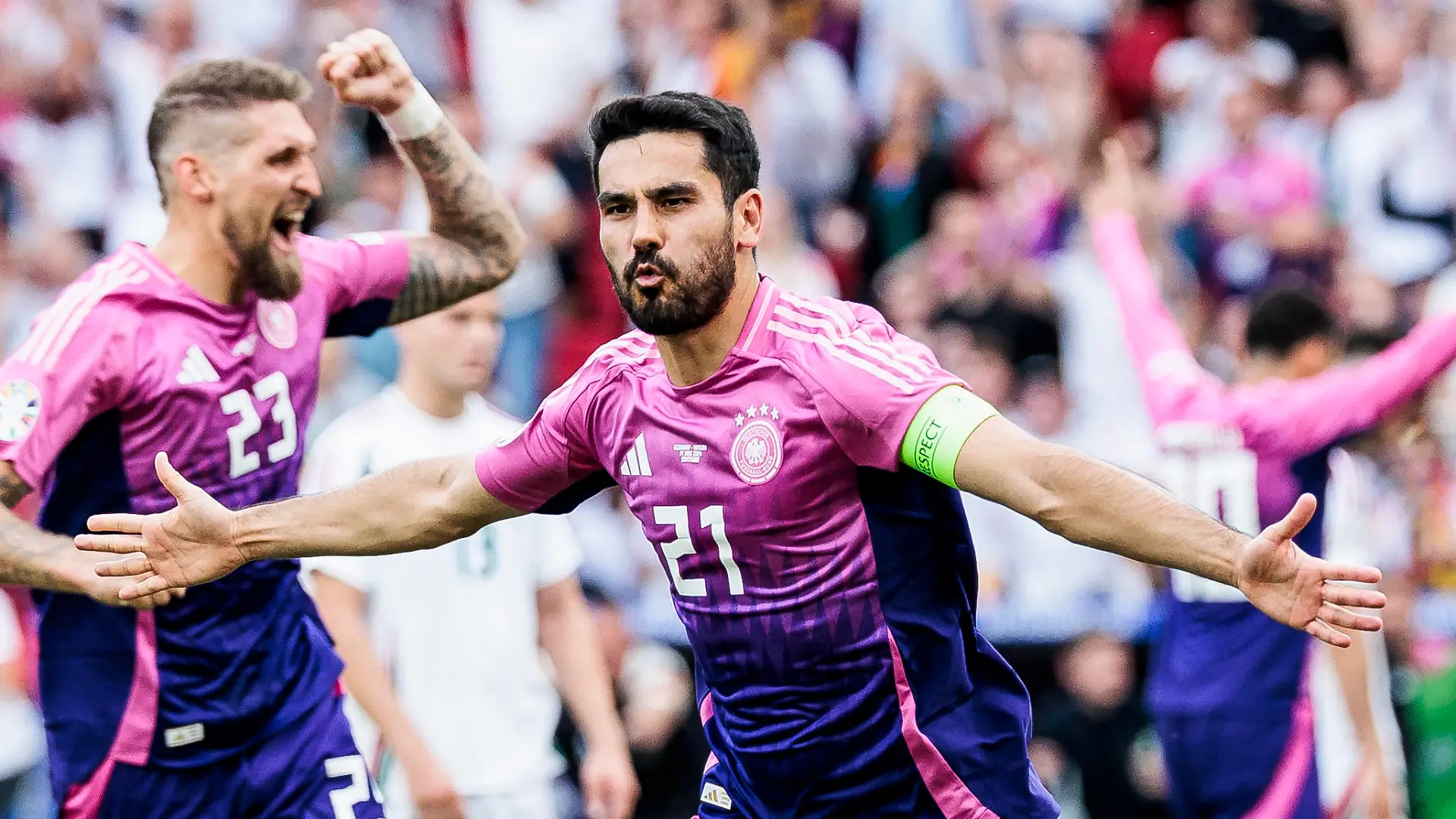 UEFA EURO 2024: Deutschland - Ungarn 19.06.2024 Ilkay Gündogan Deutschland, 21 jubelt nach seinem Tor. UEFA EURO 2024: Deutschland - Ungarn Stuttgart Arena, Stuttgart am 19.06.2024 *** UEFA EURO 2024 Germany Hungary 19 06 2024 Ilkay Gündogan Germany, 21 celebrates after his goal UEFA EURO 2024 Germany Hungary Stuttgart Arena, Stuttgart on 19 06 2024 Copyright: xBEAUTIFULxSPORTS/Wunderlx