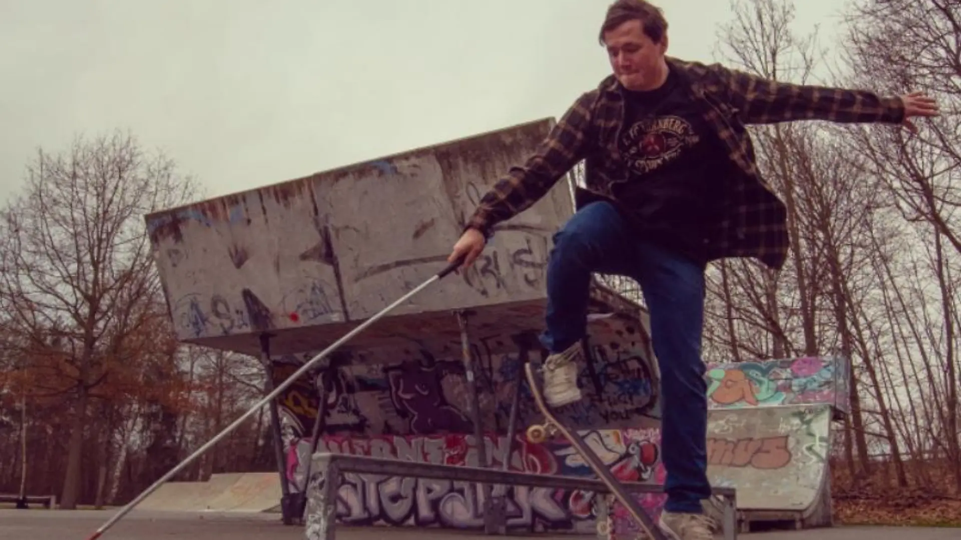 50 Kilometer pro Stunde sind die Spitzengeschwindigkeit, die Johannes bisher mit dem Board gefahren ist.