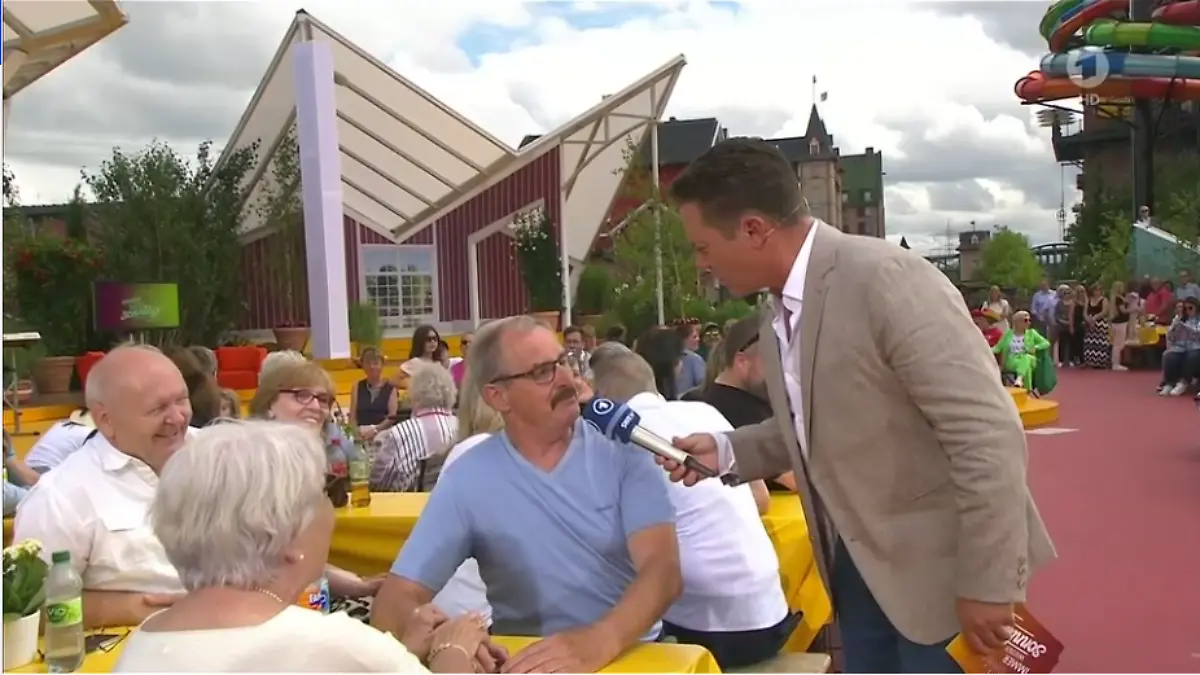 Stefan Mross im Gespräch mit „Immer wieder sonntags“-Gast: Plötzlich kippt die Stimmung
